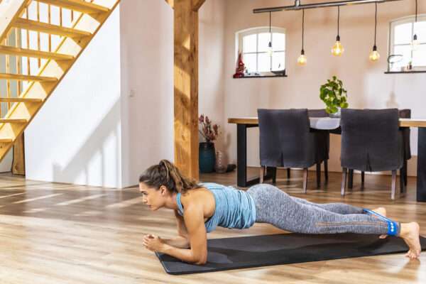 TEKSTIILIST VÕIMLEMISKUMMID (VENITUSKUMM) Tunturi textile resistance bands. 3 tugevust – pilt 8