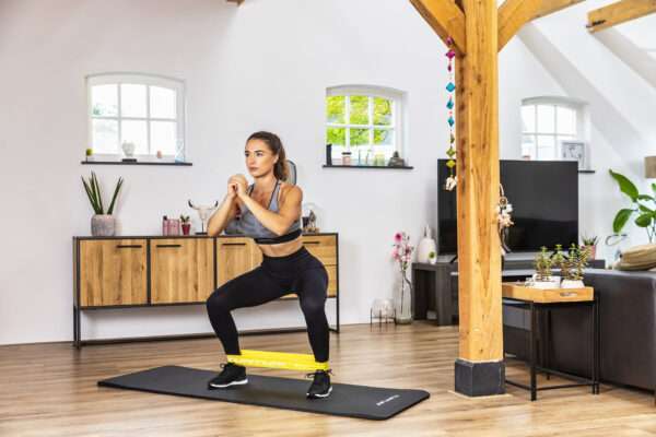 TEKSTIILIST VÕIMLEMISKUMMID (VENITUSKUMM) Tunturi textile resistance bands. 3 tugevust – pilt 6
