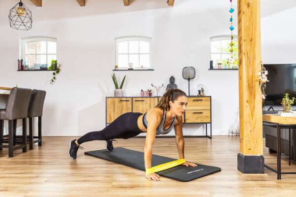 TEKSTIILIST VÕIMLEMISKUMMID (VENITUSKUMM) Tunturi textile resistance bands. 3 tugevust – pilt 7
